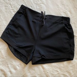 lululemon Sunsetting 3” Short - 8 - sold out style